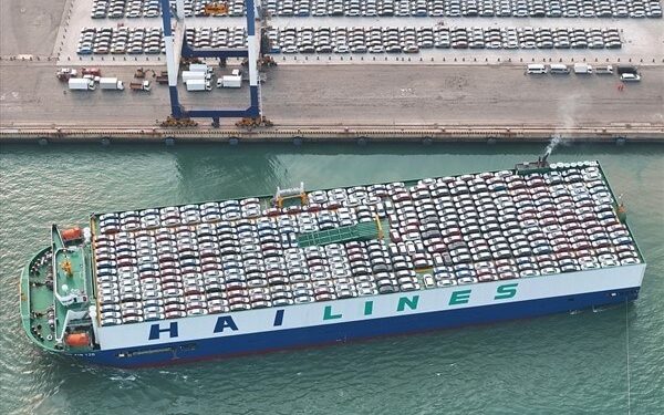 Çin, Yılın İlk 2 Ayında 822 bin Araç İhraç Etti