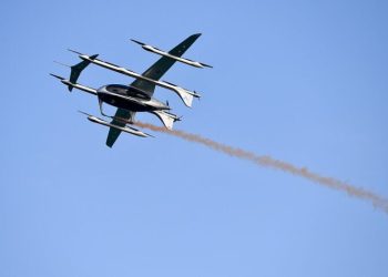 Çin’de Dünyanın İlk Şehirlerarası Hava Taksisi Seferi Yapıldı