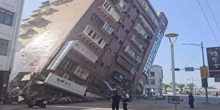 7,4’lük Tayvan Depremi, Çip Fabrikalarını Kısa Süreliğine Durdurdu