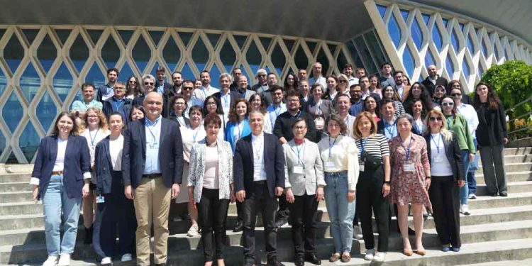 Sağlık Konusundaki Nanoteknolojik Çalışmalar Yürüten NANOSİS Platformu 3. Çalıştayda Buluştu