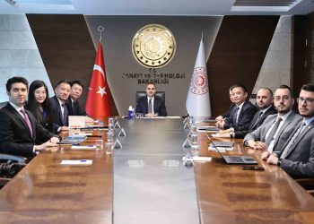 Sanayi Ve Teknoloji Bakanı Mehmet Fatih Kacır Huawei Heyetini Kabul Etti