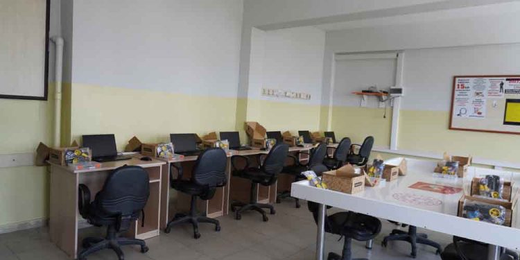 TÜBİSAD Hatay’da İki Yeni Teknolojik Eğitim Sınıfı Daha Açtı