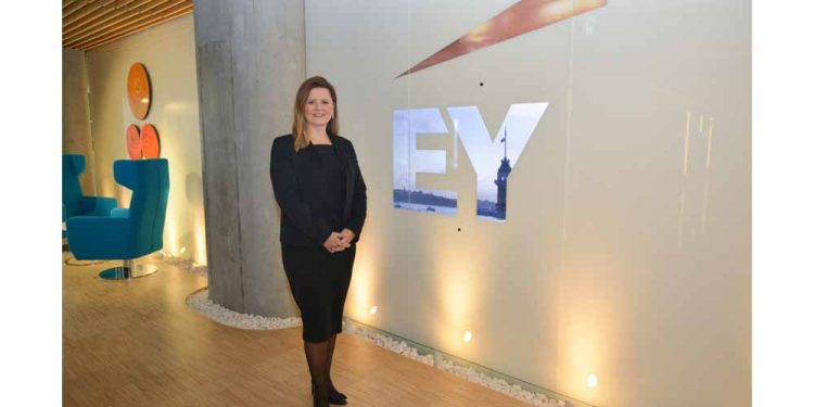 EY: CEO’lar Teknolojiyi Ve Dönüşümü Hızlandırmak İçin Birleşme Ve Satın Almalara Sıcak Bakıyor