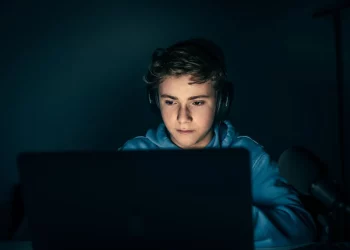 Yaz Tatilinde Çocukların Karşılaştığı 5 Siber Tehdit