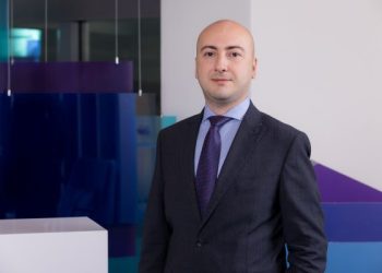 Şirketler Üretken Yapay Zekâyı Kullanarak Gelirlerini Nasıl Artırabilir?