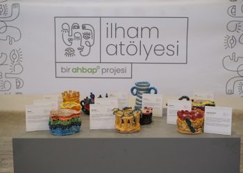 Depremde Okulu Yıkılan Öğrencilerin İlk Sanat Eserleri Müze Gazhane’de