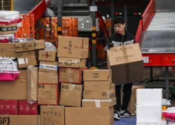 Çin’de Ekspres Kargo Teslimat İş Hacmi, İlk 6 Ayda 80 milyarı Aştı