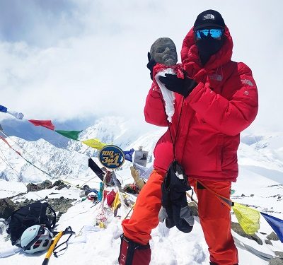 Milli Sporcu ve Dağcı Doğu Yılmaz Pamir Dağı’nın Zirvesine Tırmandı