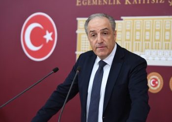 Instagram Engeli TBMM’ye Taşındı