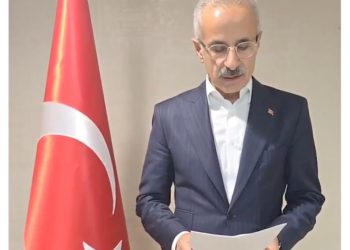 Instagram Açıldı ama Verdiği Söz Nedir?