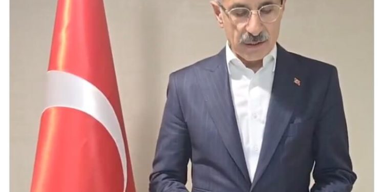 Instagram Açıldı ama Verdiği Söz Nedir?