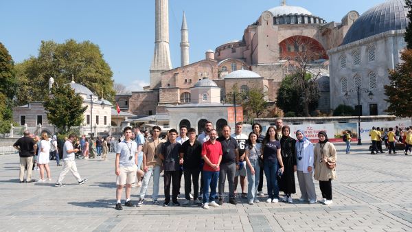 Ağrı’nın Zirvesinde Teknoloji Yarışması Kazananları İstanbul’da