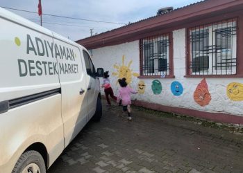 Deprem Bölgesinde, Okul Beslenmesine Destek Projesi