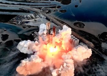 Elon Musk, Mars için 2 Yılda Mürettebatsız, 4 Yılda Mürettabatlı Hedef Açıkladı