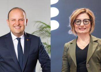 Ericsson ve Turkcell Akıllı Saatlere Kesintisiz eSIM Aktivasyonu Özelliği Getiriyor