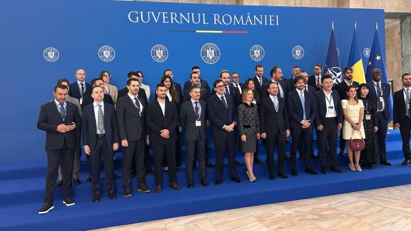 Romanya’da Genç Girişimciler Zirvesi