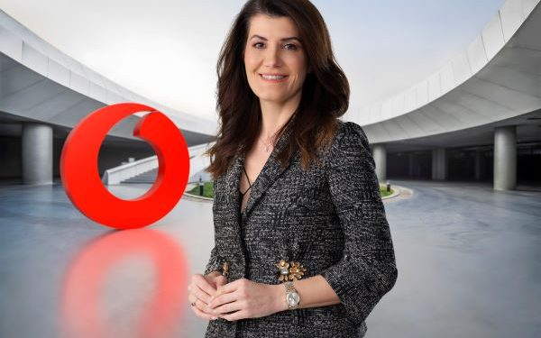 Vodafone Raporu: Güven Uçurumu ve Geleceğe Hazırlık