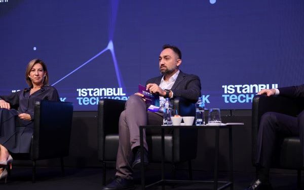 İnventiv: “Ödeme Sistemlerinin Geleceği, Yapay Zeka ve İnsanın Birlikte Çalıştığı Hibrit Modellerde”