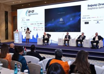 Neom: Sıfır Karbon Hedefiyle İnşa Edilen Yeni Nesil Bir Şehir