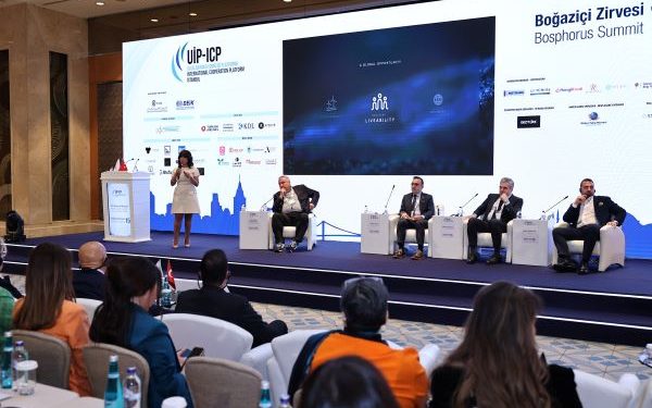 Neom: Sıfır Karbon Hedefiyle İnşa Edilen Yeni Nesil Bir Şehir
