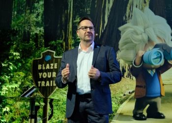 SalesForce VP Robin Fisher : “Verilerin Sahibi Her Zaman Müşteridir”