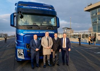 Slovakya’da Hidrojenli Kamyon Ford Trucks Desteği ile Hayata Geçti