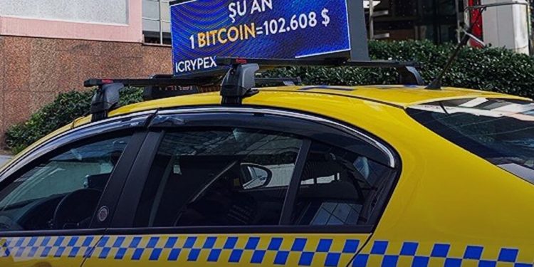 ICRYPEX, Kriptoyu Sokağa Taşıyor: Taksilerde Canlı Bitcoin Fiyatları Gösterilecek