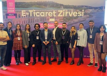 E-Ticaret Zirvesi’nde Yapay Zeka Odaklı Gelecek Tartışıldı
