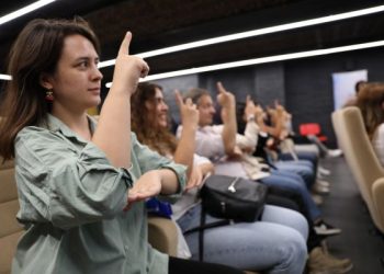 İBB İşaret Dili Uzmanları Yetiştirecek