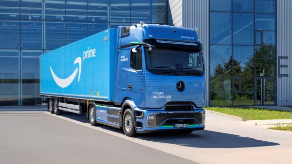 Amazon, Şimdiye Kadarki En Büyük Elektrikli Ağır Kamyon Siparişini Verdi