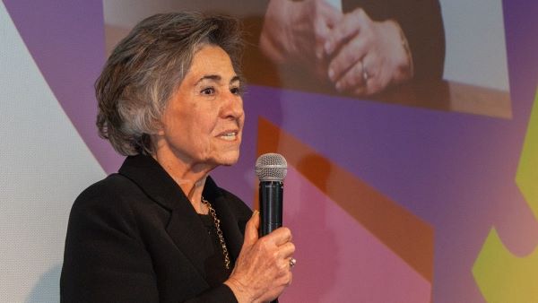 ‘Laiklik İlkesi Demokrasinin ve Kadın Haklarının Güvencesi’