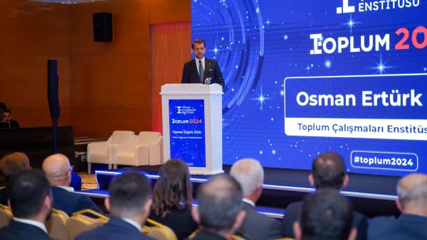 Osman Ertürk Özel Davos’un Ardından Değerlendirdi: Türkiye Yapay Zeka Yarışının Neresinde?