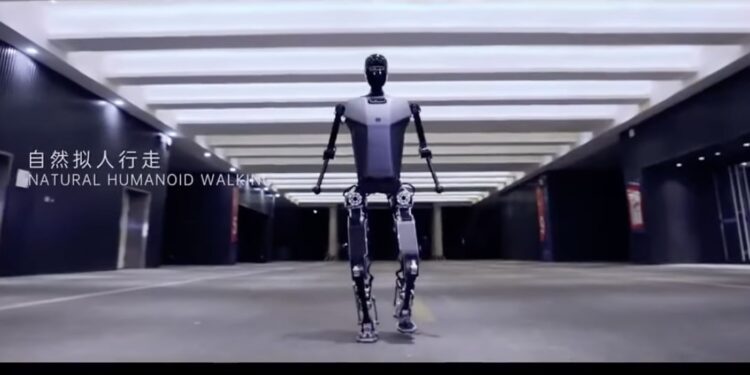 İlk İnsan ve Robot Yarışmasını Çin Düzenliyor