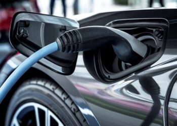 Elektrikli mi? Benzinli mi Yoksa Dizel mi?