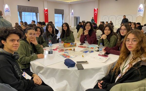 “Bir Zamanlar Atık” Atölyesi Başladı