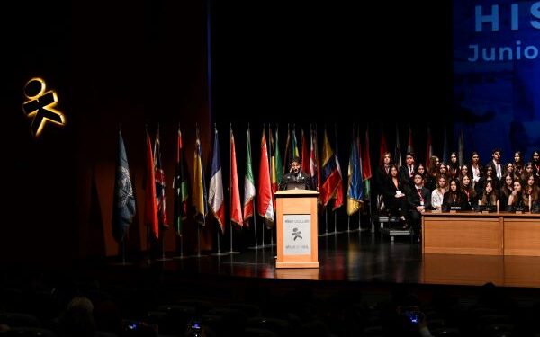 JMUN 2025’te Lise Öğrencileri Uluslararası Krizlere Çözüm Aradı