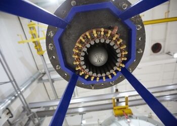 Rosatom Bilim İnsanları, Derin Uzay Görevleri İçin Plazma Roket Motoru Prototipi Geliştirdi