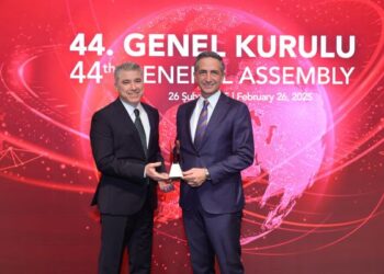 Tolga Demirözü YASED’in Yeni Başkanı Oldu
