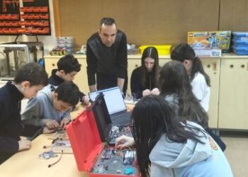 Çevrenin Küçük Gönüllülerinden Büyük Proje