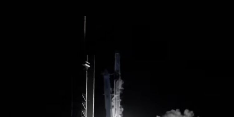 Elon Musk, SpaceX’in İlk Mars Görevinin Gelecek Yıl Başlayacağını Söyledi