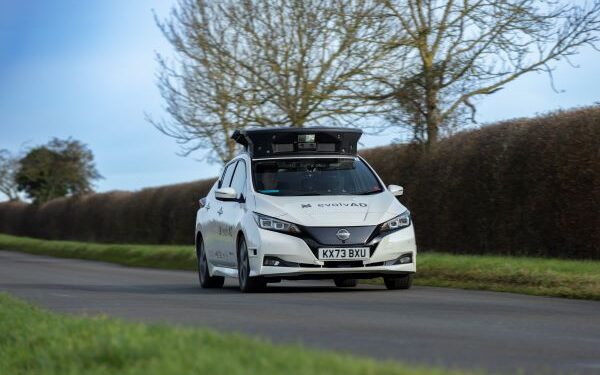 Nissan evolvAD Projesi ile İngiltere’yi Otonom Sürüşe Hazırlıyor