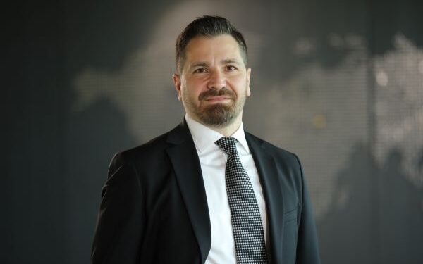 Teknolojinin Gelişimi Hukuk Departmanlarında Değişimi Teşvik Ediyor