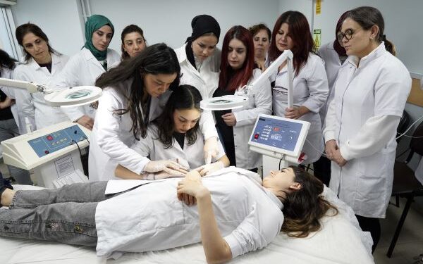 Enstitü İstanbul İSMEK’e 1 Milyonu Aşan Başvuru Oldu