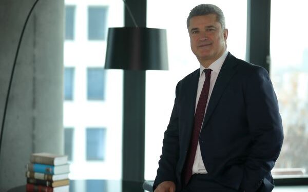 En Büyük 500 Aile Şirketinin Toplam Geliri Dünyanın Üçüncü Büyük Ekonomisine Denk Geliyor