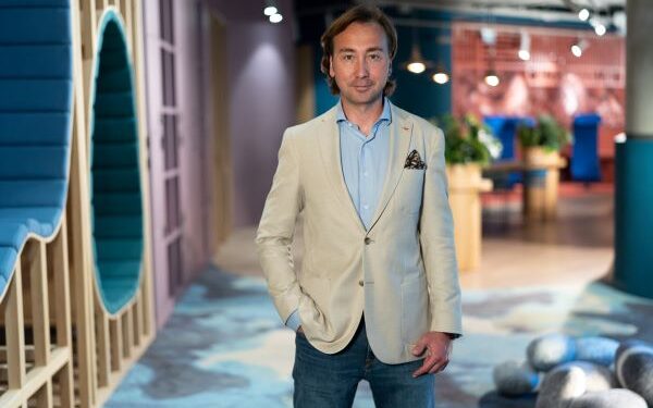 Neohub Sekiz Yeni Girişimle Yapay Zeka Etkileşim Programı’nı Başlattı