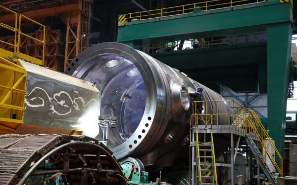 Rosatom’un Makine Mühendisleri Akkuyu NGS’nin 4’üncü Güç Ünitesi İçin Reaktör Kabının Kaynak İşlemini Tamamladı