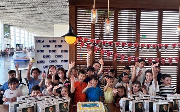 TAV Havalimanları’ndan Çocuklara Özel Dijital Güvenlik Farkındalık Kitabı