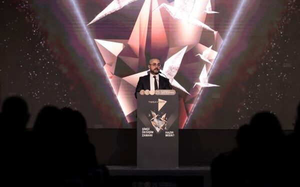TÜSAYDER Zirvesi’nde Belirsizlik ve Değişim Vurgusu