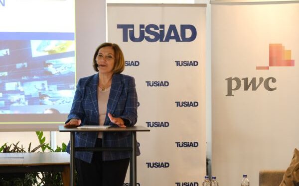 Üretken Yapay Zeka Devrimi: Küresel Etkiler ve Türkiye’nin Konumu” Raporu Kamuoyuna Tanıtıldı