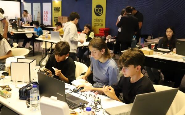 Geleceğin Mucitleri İçin Geri Sayım Başladı: Hackidhon 2025 Başlıyor